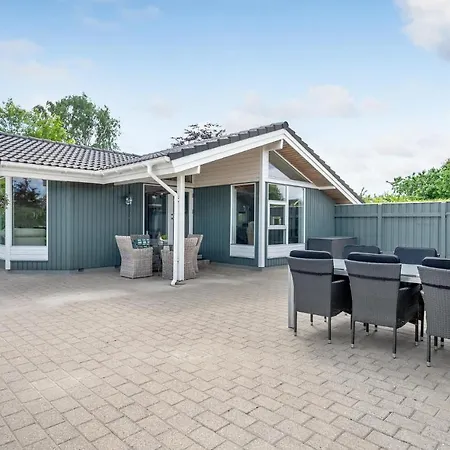Cozy In With Kitchen Holiday home *