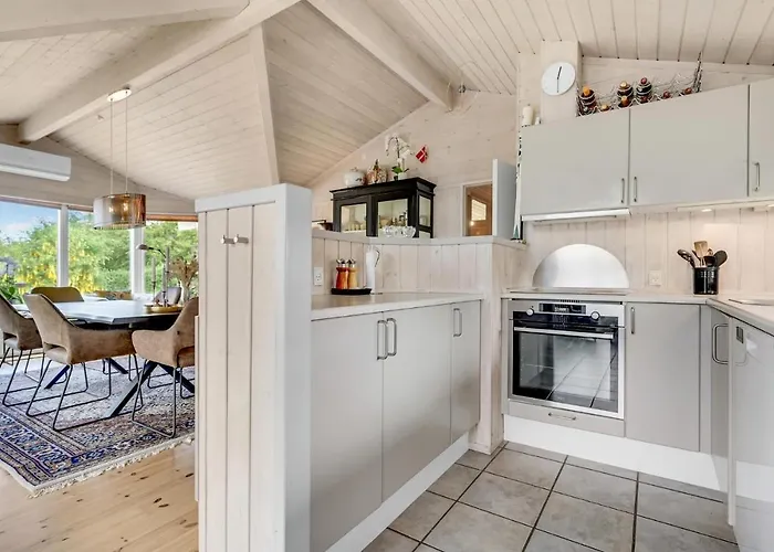 Two-bedroom In Дом отдыха Ega
